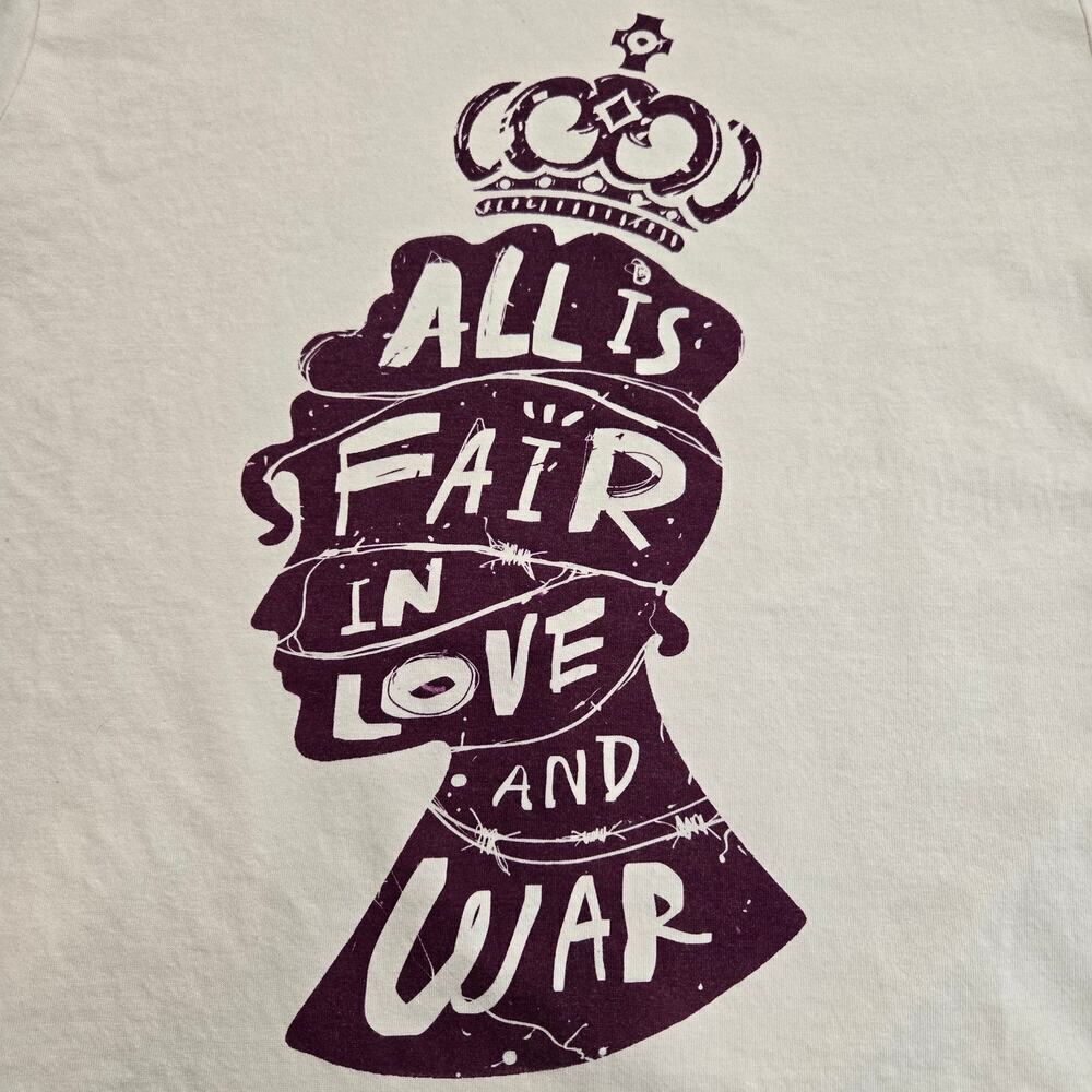 Bridgerton All is Fair in Love and War Women's T-shirt Size L - Picture 2 of 7